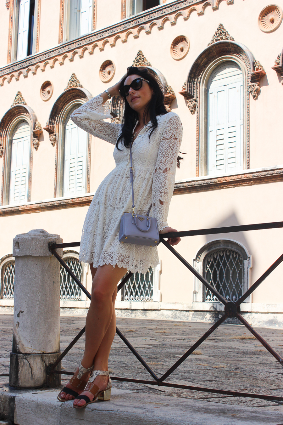 Sabrina Chakici - Clutch and Carry on - UK Fashion blogger & UK Travel Blogger - Venice Travel Blog-45