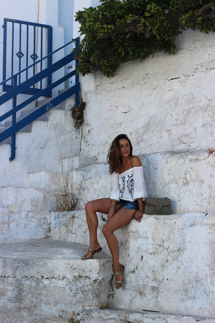 Sabrina Chakici - Clutch and carry on - travel and style blog, travel blogger - Mykonos travel blog - Folli Follie - FFislandhopping-111
