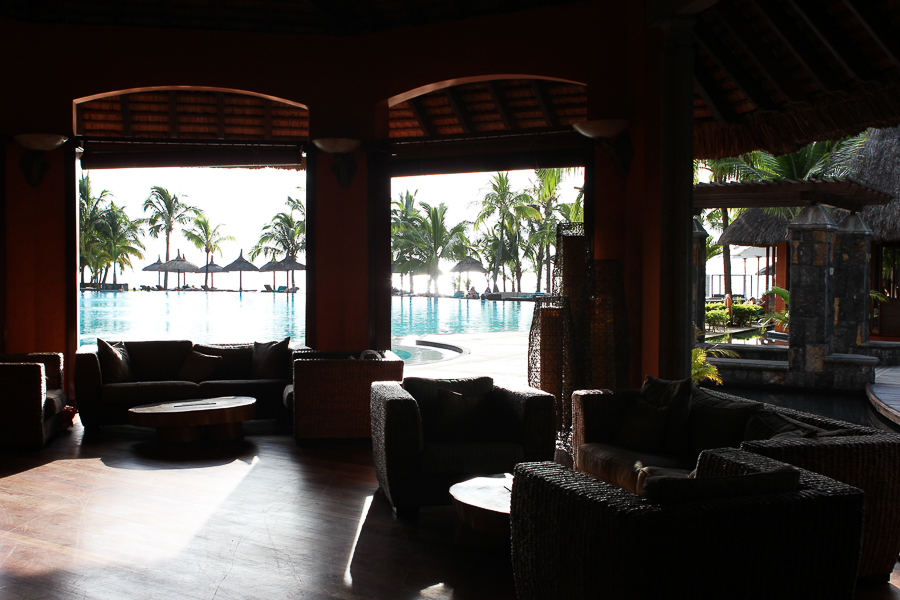 Sabrina Chakici - Clutch & Carry-On - Mauritius - Beachcomber hotel mauritius, trox aux biches, dinarobin beachcomber resort (194 of 202)
