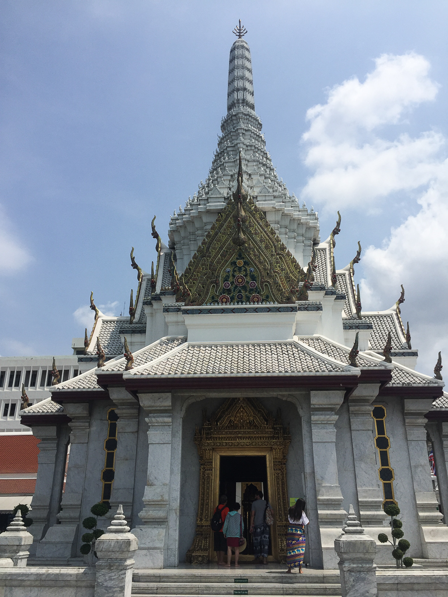 Clutch and carryon - Amari Bangkok, Koh Samui Blog, 24hrs in Bangkok (7 of 19)