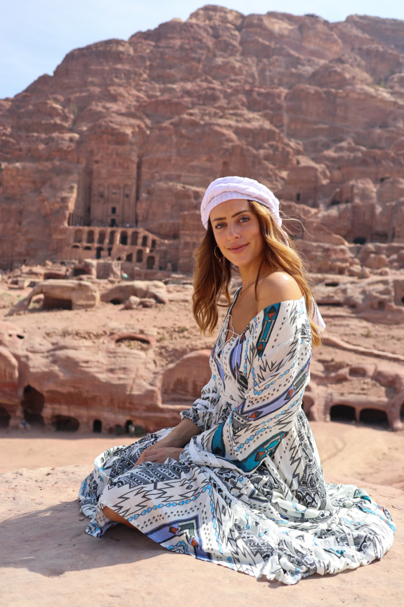 What to Wear in Jordan, In Style Clutch & CarryOn