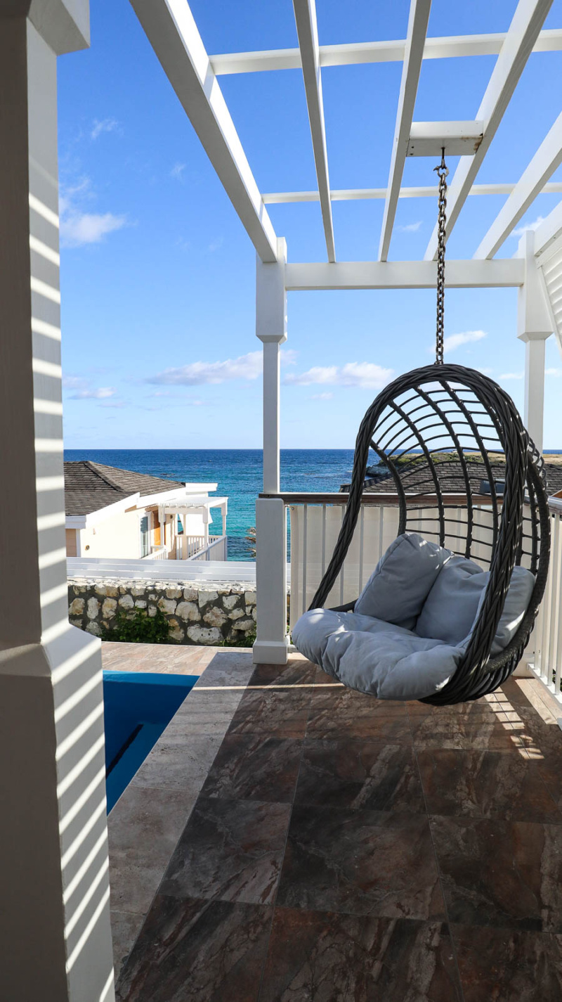 Hammock Cove Antigua Review218 Clutch & CarryOn