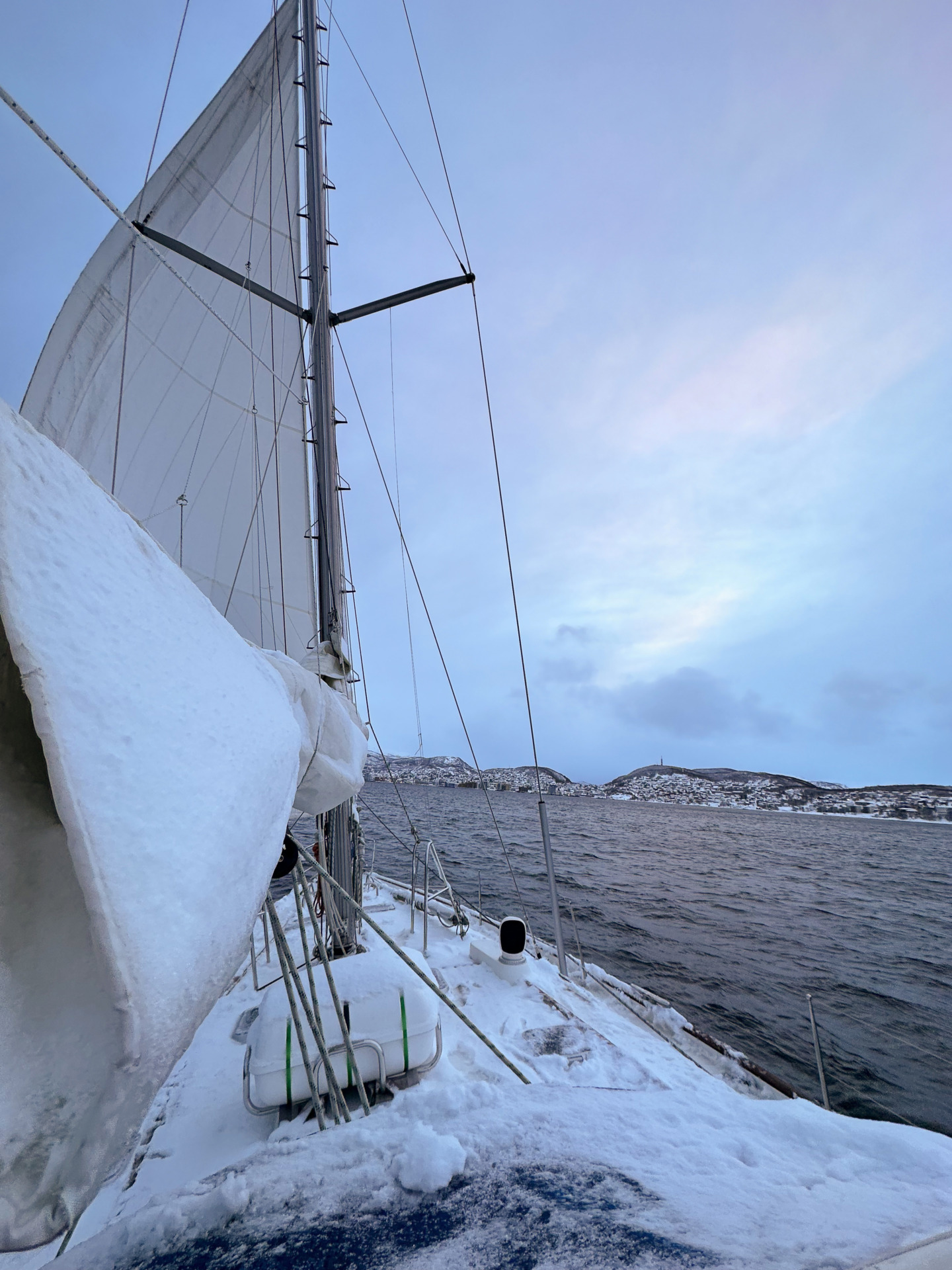 Sailing Norway Winter